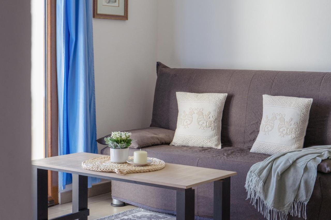 Porto Frailis 2 Apartment Tortolì Екстериор снимка
