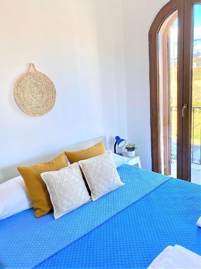 Porto Frailis 2 Apartment Tortolì Екстериор снимка