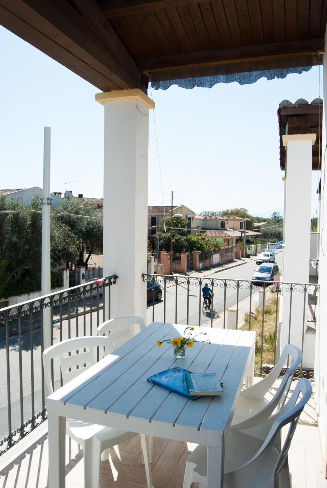 Porto Frailis 2 Apartment Tortolì Екстериор снимка